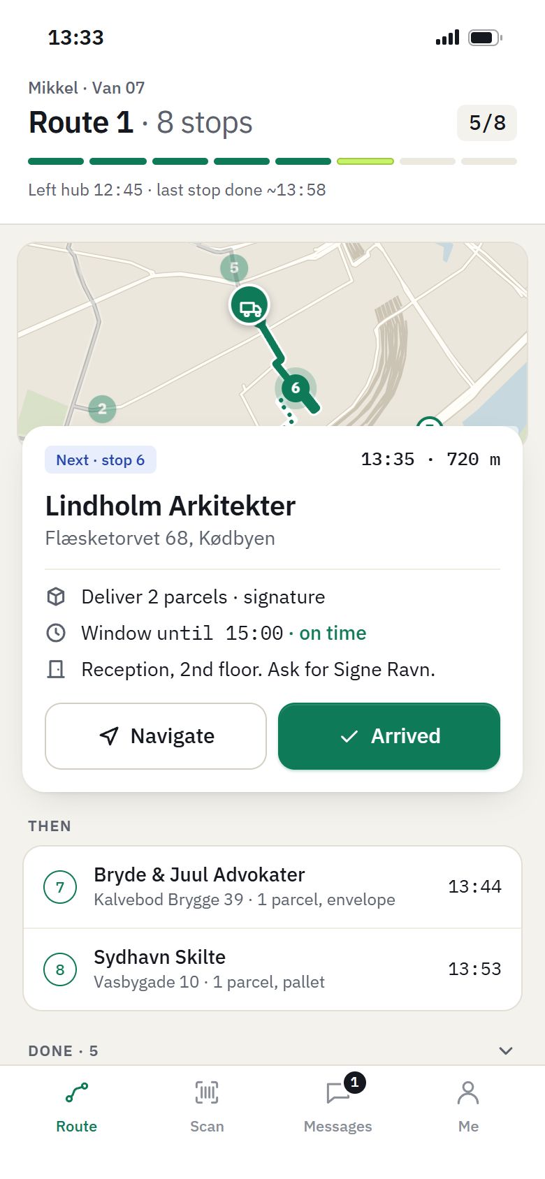 Rute’s driver app on a phone: the next stop and the route ahead
